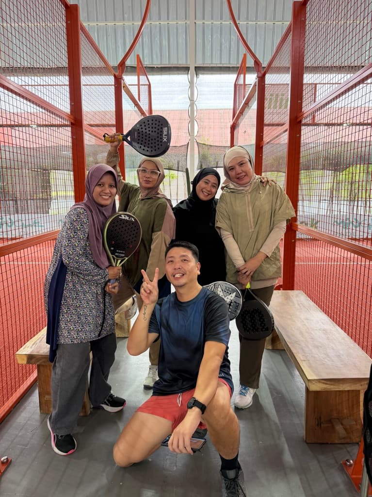 Adegan Padel media 2