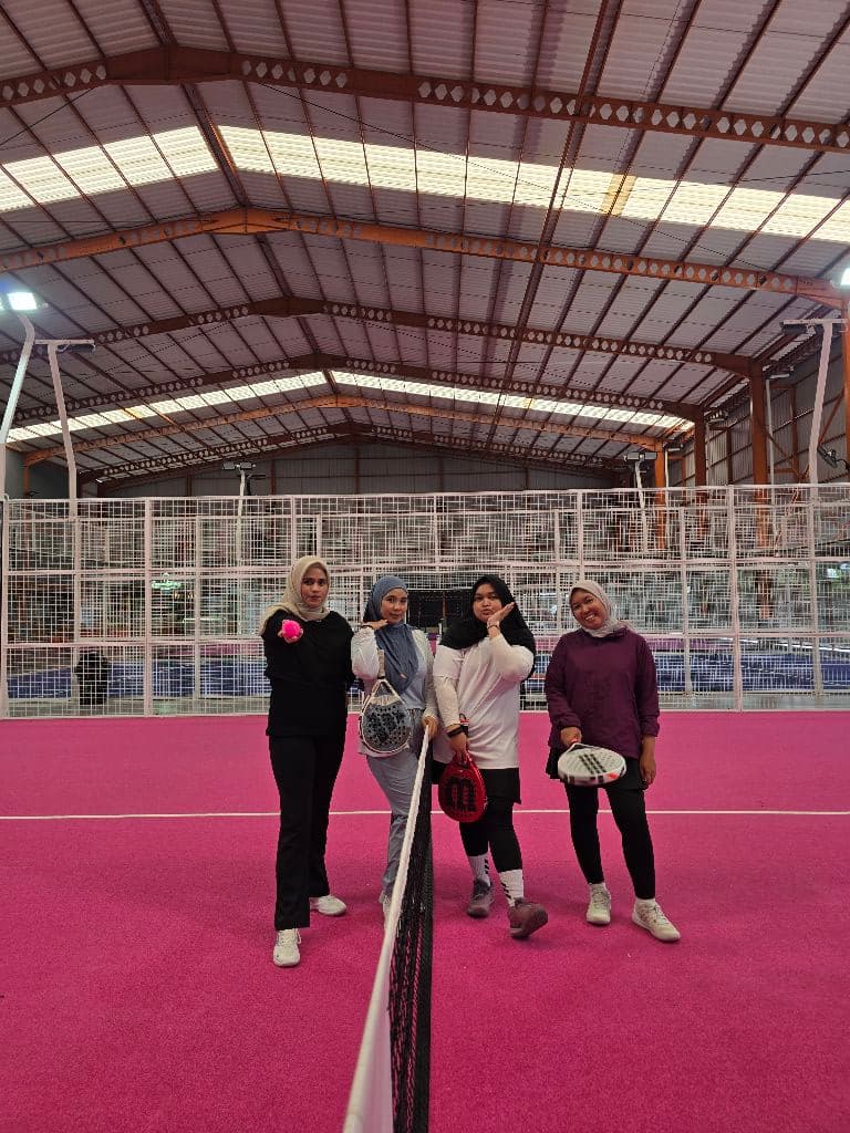 Momma Matcha Padel media 3