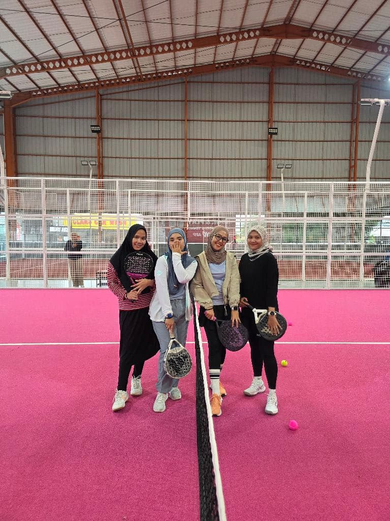 Momma Matcha Padel media 5
