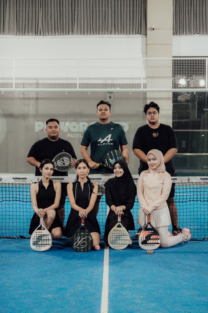 BINTANG 5 PADEL CLUB media 3