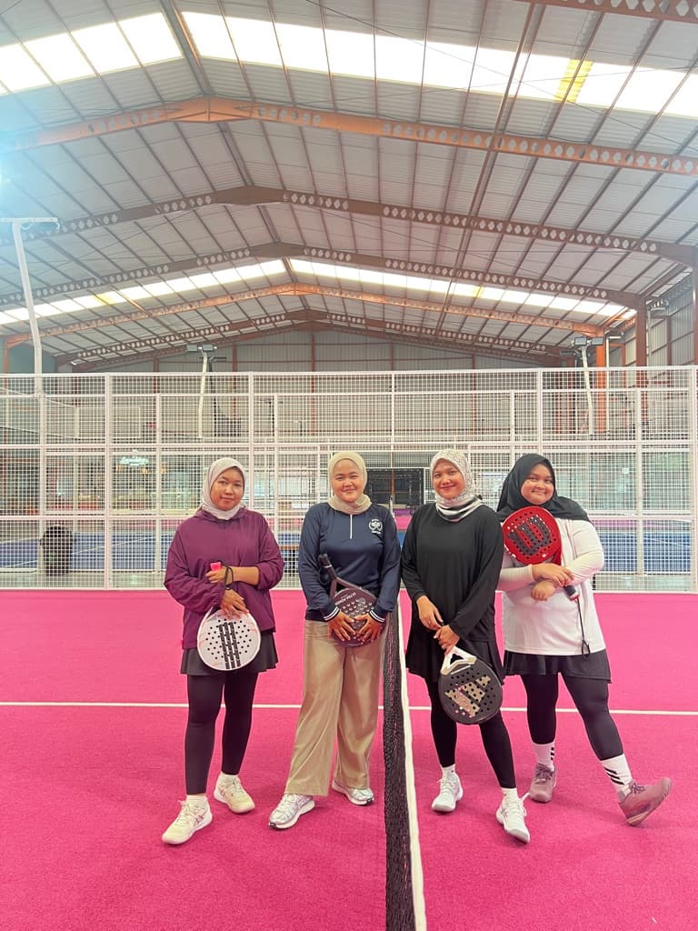 Momma Matcha Padel media 1