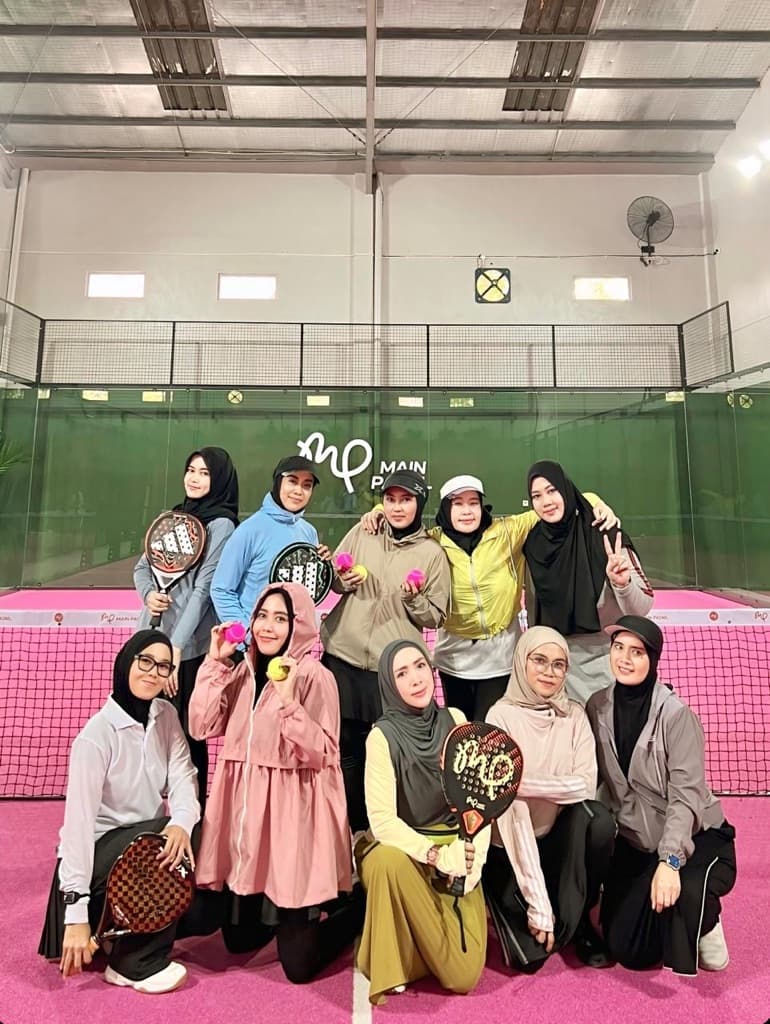 Sparkle Padel Society  media 6