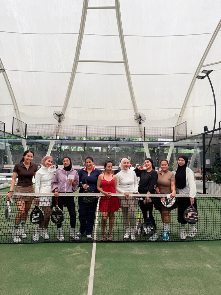 Upper Moon Club media 5