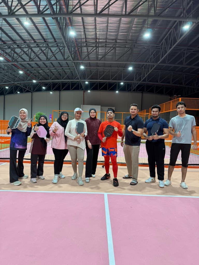Royale Members Pickleball Club  media 5