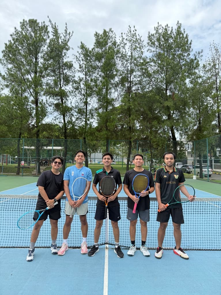 The Deuce Breakers media 4