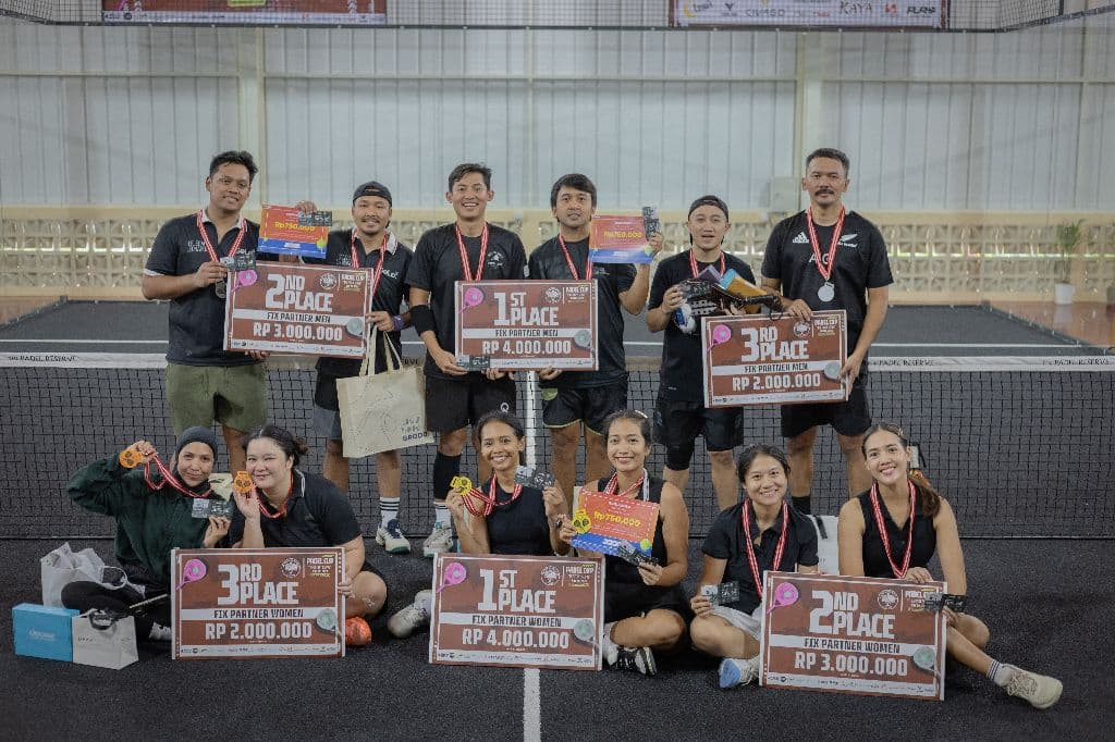 Wagon Racquet Club media 5