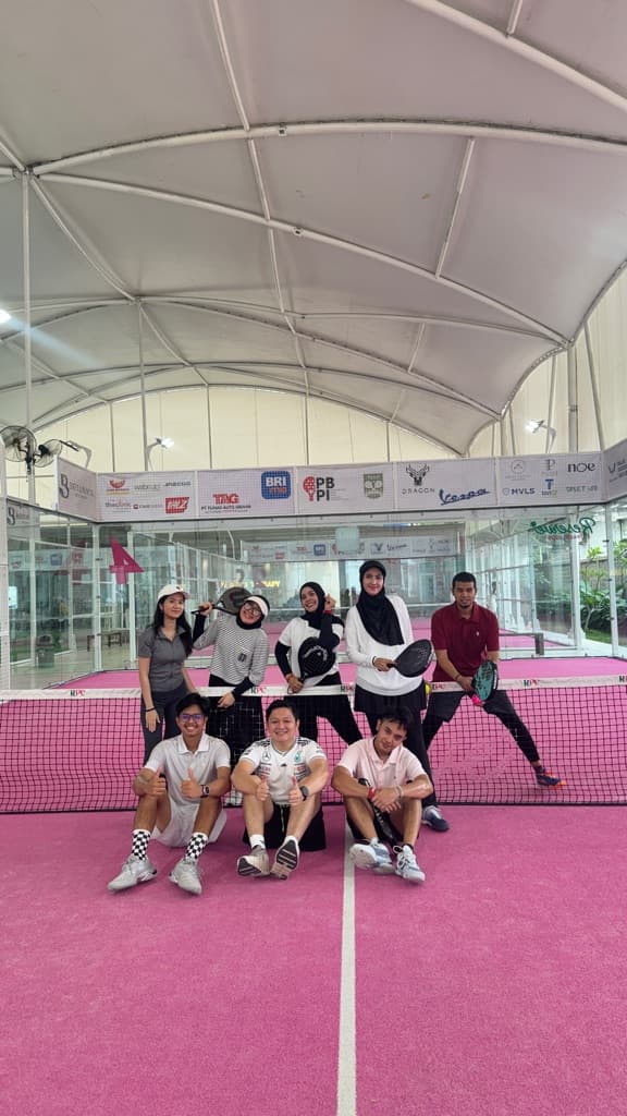PADEL OWL ON COURT media 5