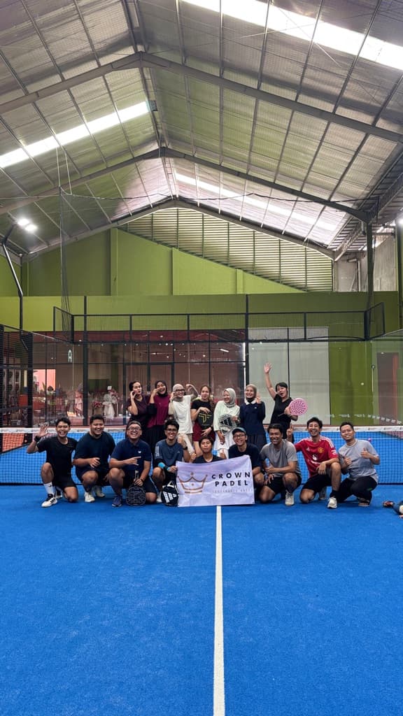 CROWN PADEL CLUB media 6
