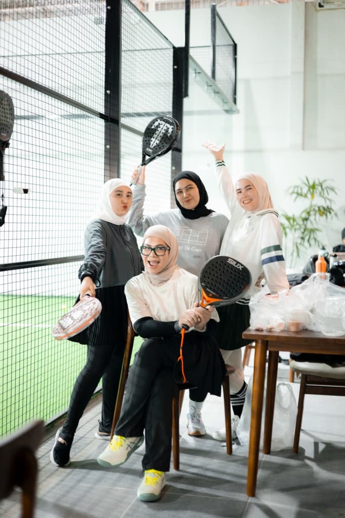 Hubby-Wifey & The Bujang’s Club media 2