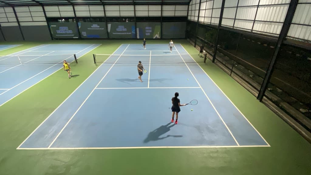 BING BONG TENNIS CLURB media 1
