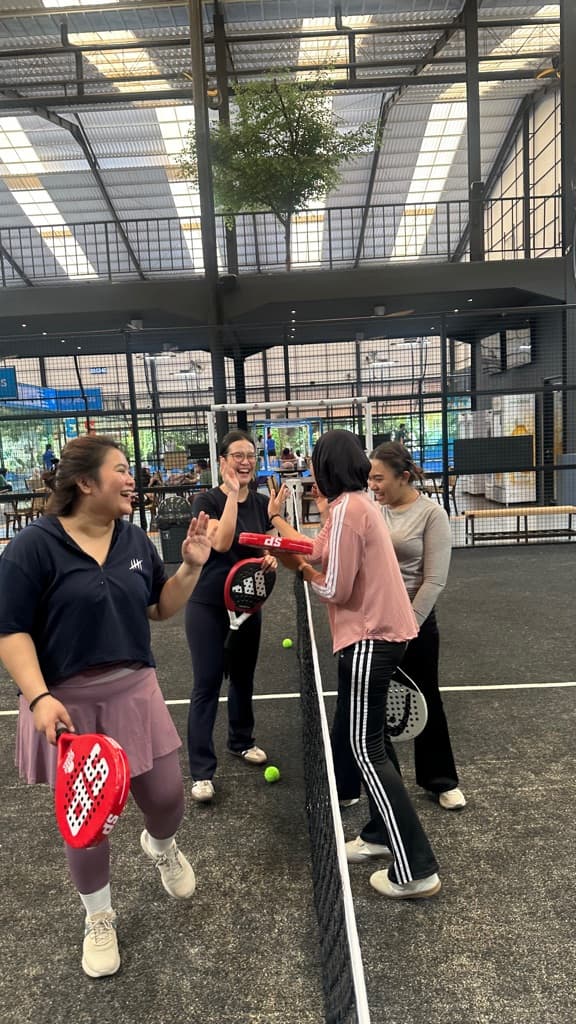 Padel Witty Society media 3