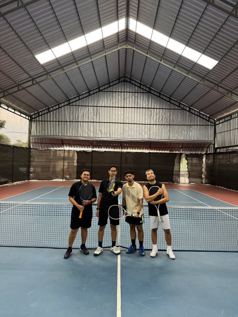 Pendejos Tennis 28 media 5