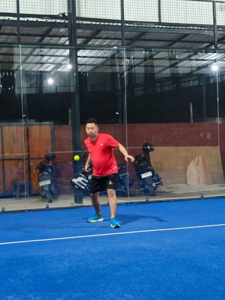 Burrhole padel media 6