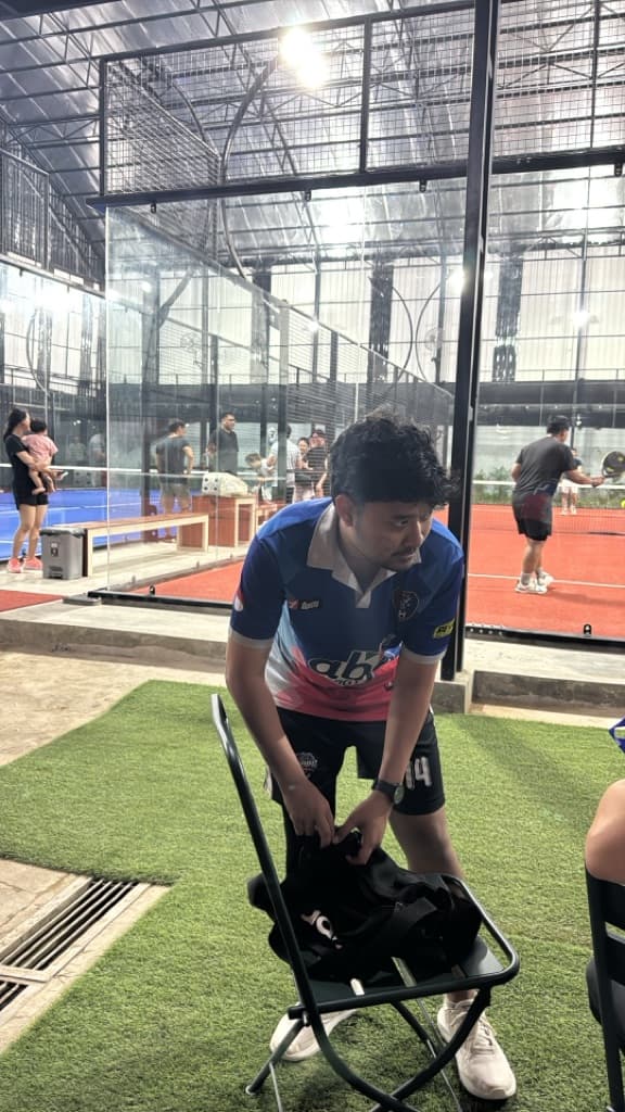 Burrhole padel media 2