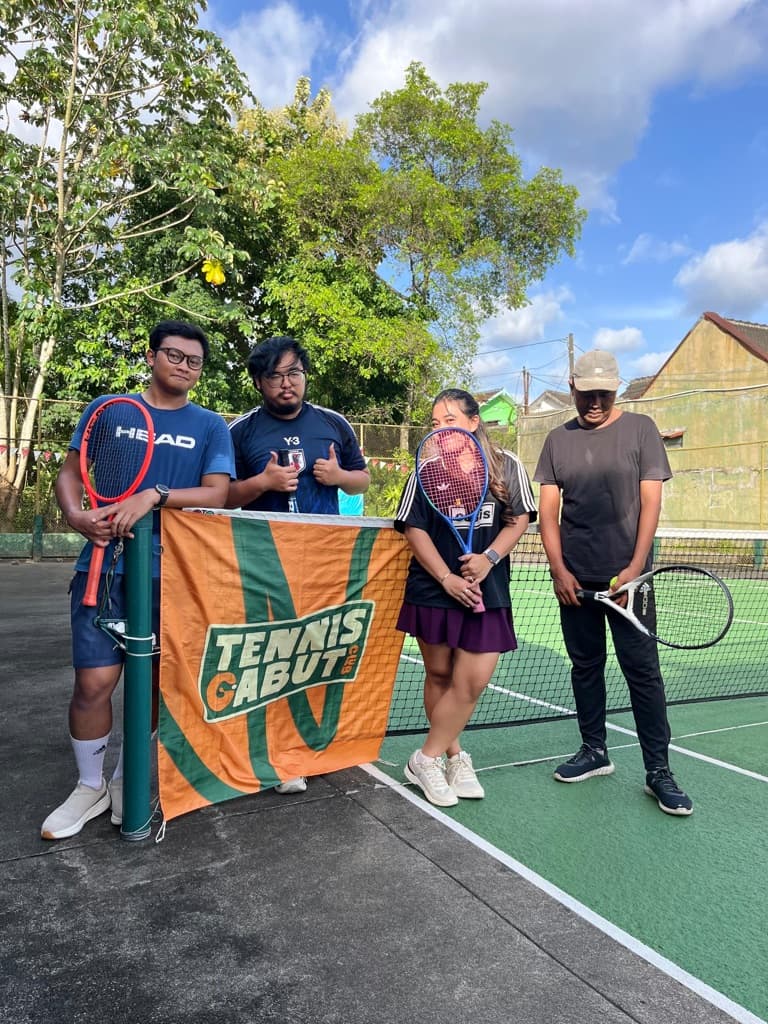 Tennis & Padel Gabut media 5