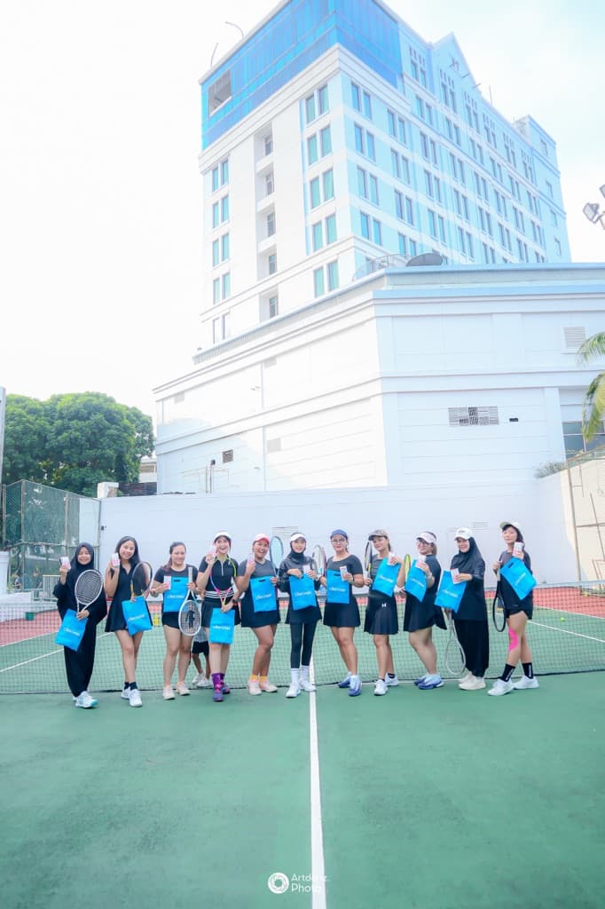 Queen Tennis Club media 5