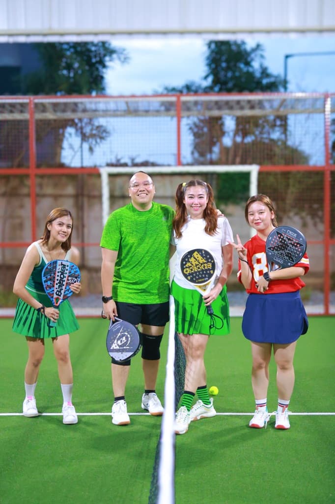DeLuv Padel Club media 3