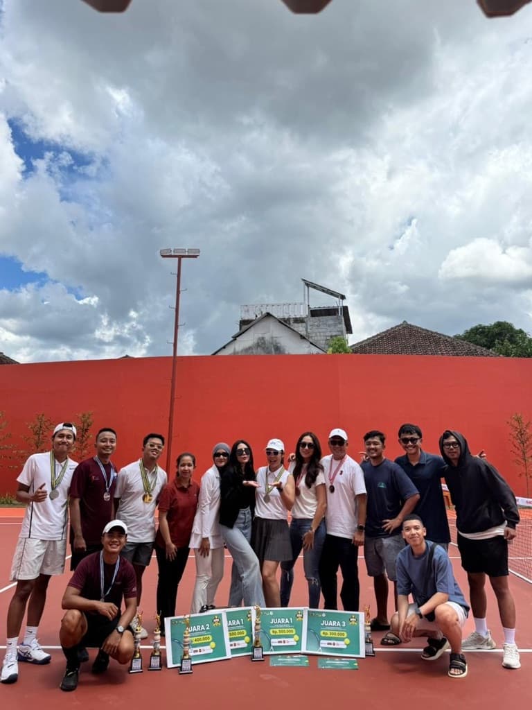 Dopamine Tennis Cult media 2