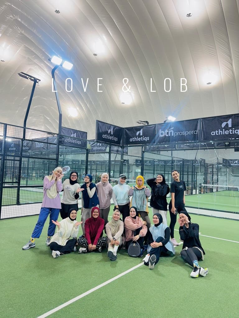 Love & Lob  media 3