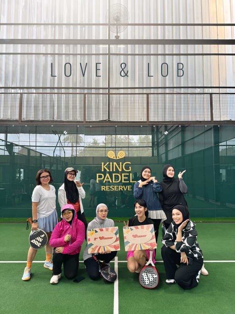 Love & Lob  media 1