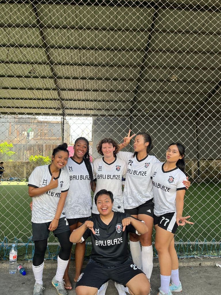 Bali Blaze Women media 4