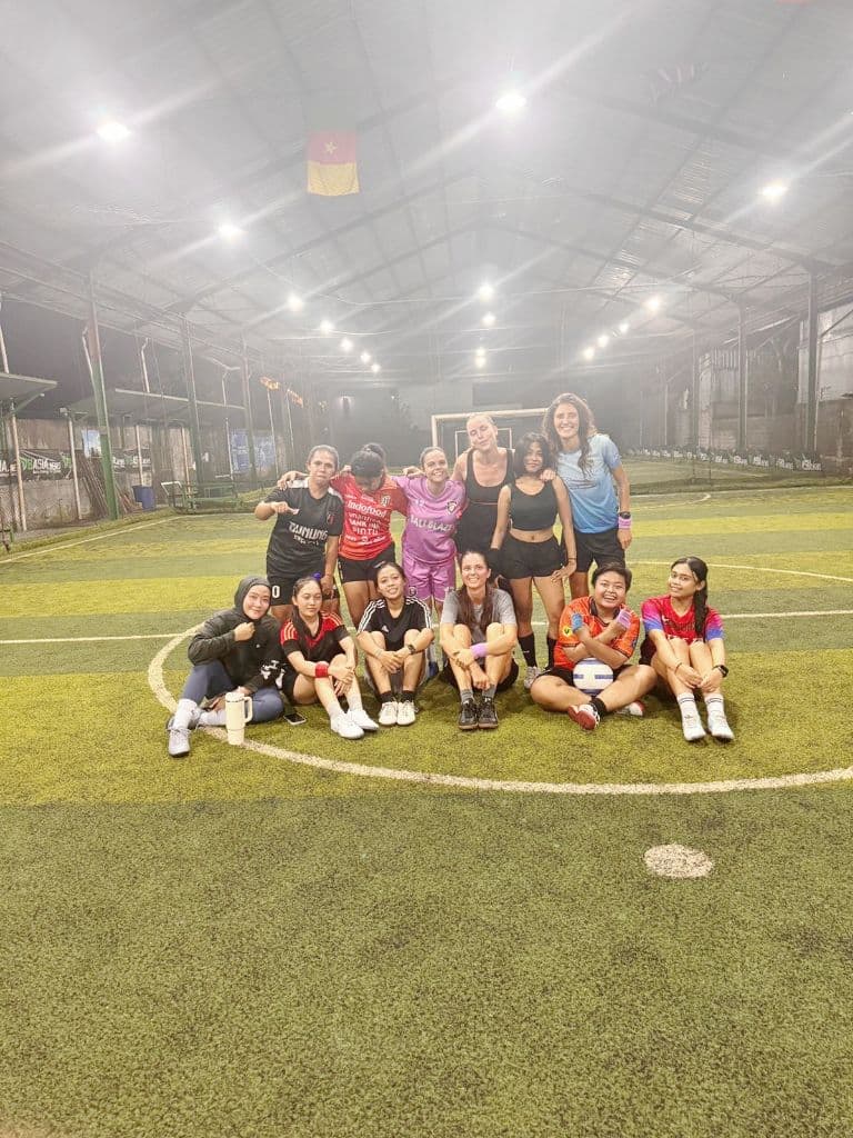 Bali Blaze Women media 5