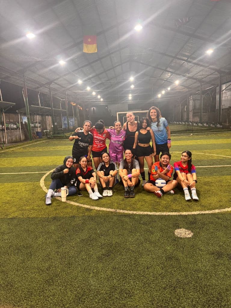 Bali Blaze Women media 3