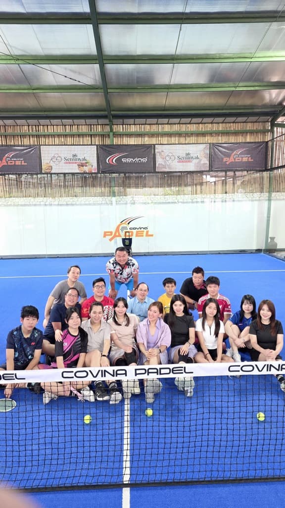 No Strings Attached Padel Club media 4