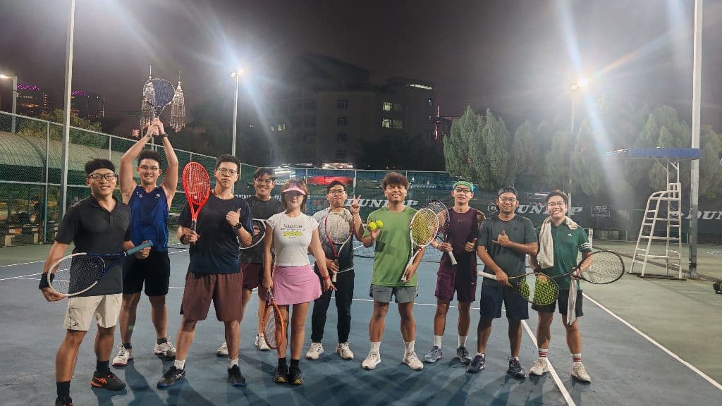 🎾Social Tennis Blue hour🏙️🌇🌆 🌃 media 2
