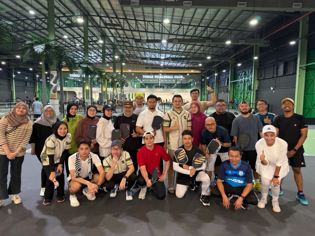 Royale Members Pickleball Club  media 3