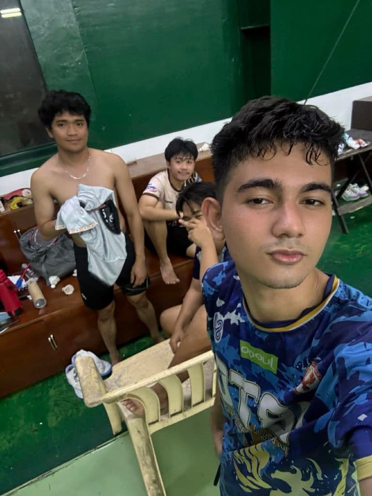 East Boys Badminton Group media 2