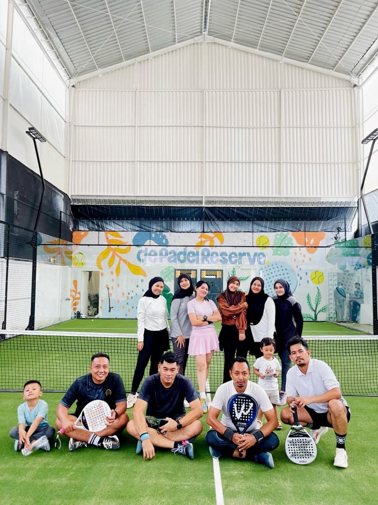 KINGQUEEN PADEL CLUB media 2