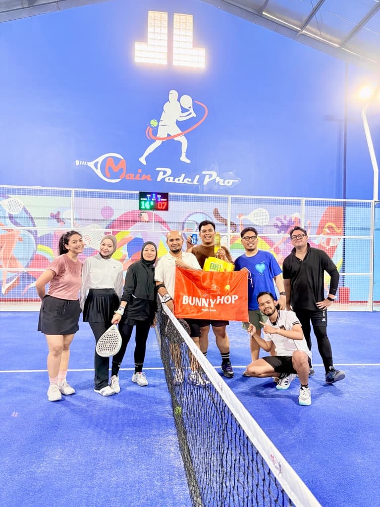 Bunny Hop Padel media 4