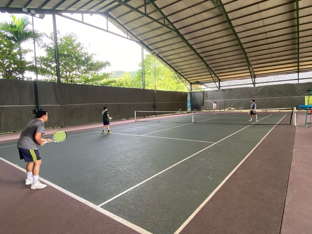 deuce Tennis  media 4