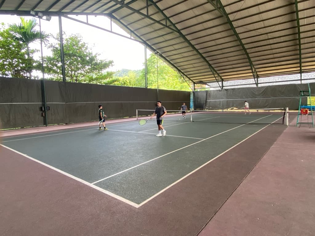 deuce Tennis  media 3