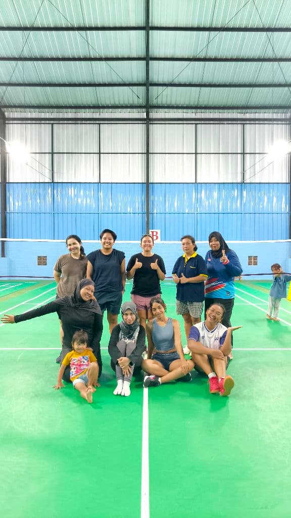 BROSIST x GIRLS SQUAD media 1