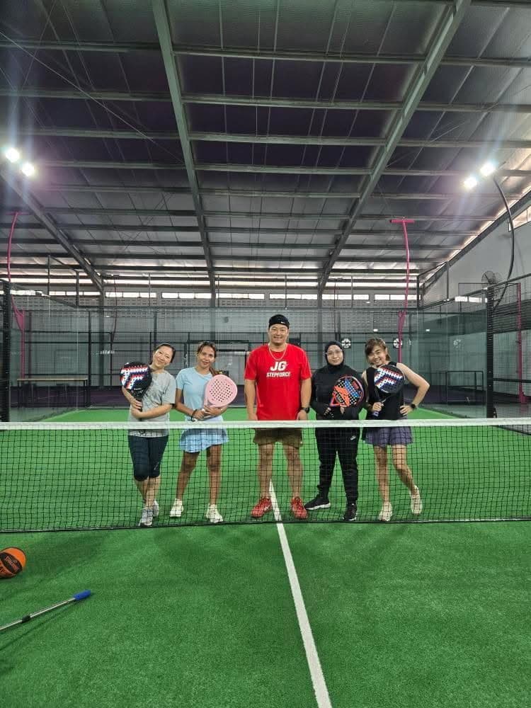 Gasteruzzz padel club media 2