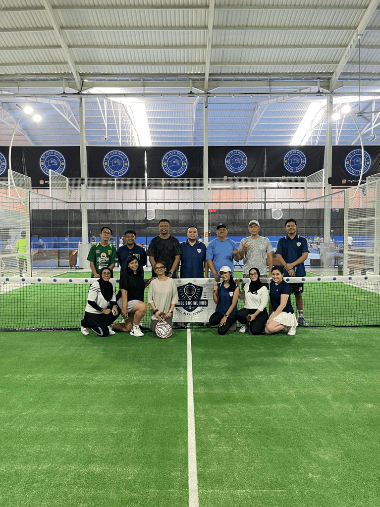 PADEL SOCIAL HUB media 2