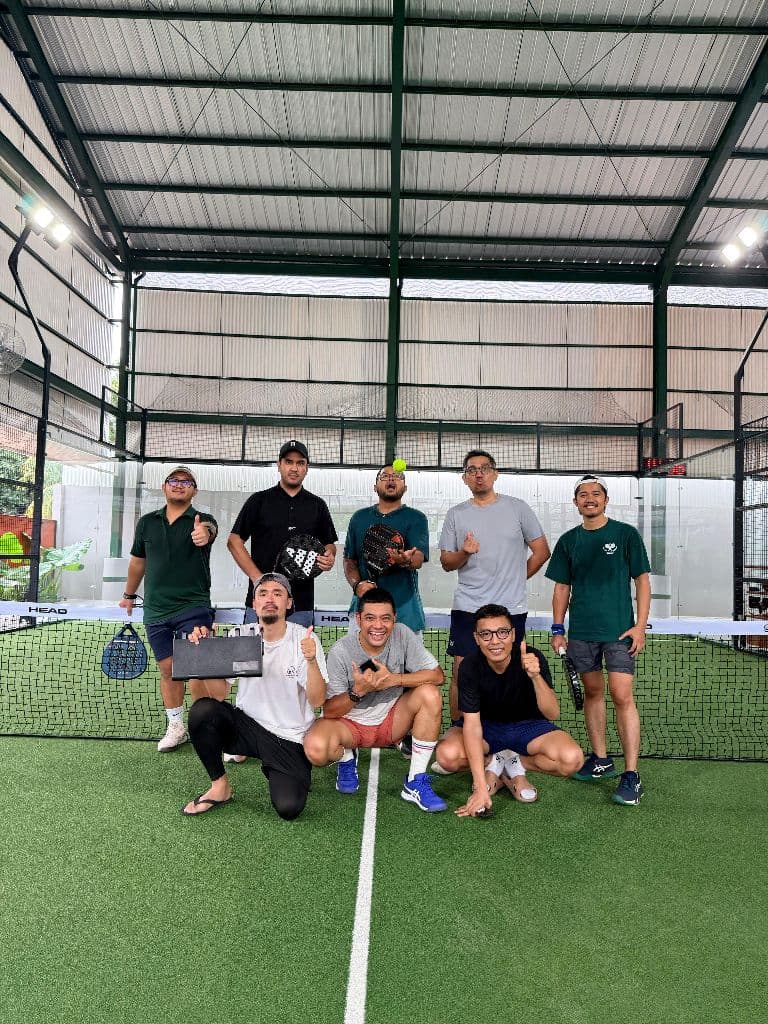 Awanku Putih Padel media 5