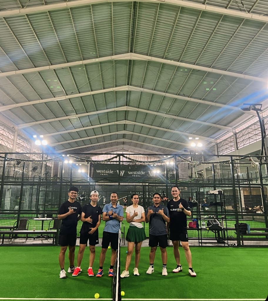 Meong padel media 6