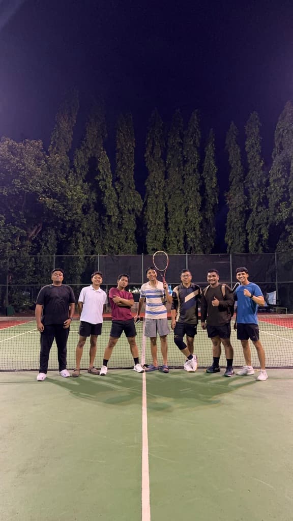 On Tennis Way  media 2