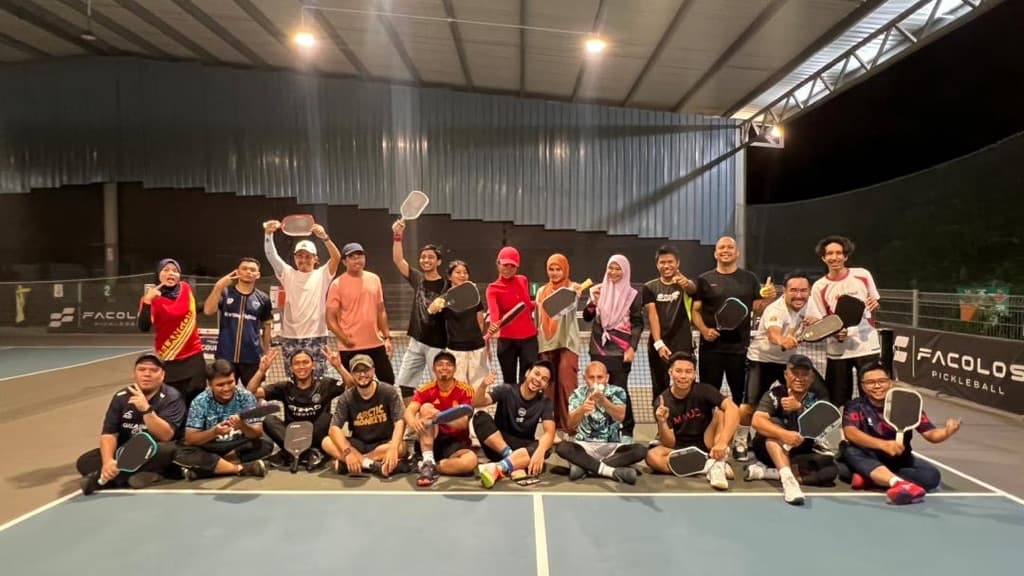 Patah Pinggang x The Roof media 4