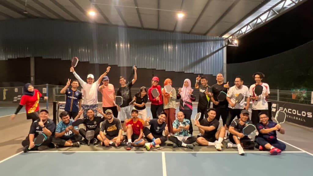 Patah Pinggang x The Roof media 2