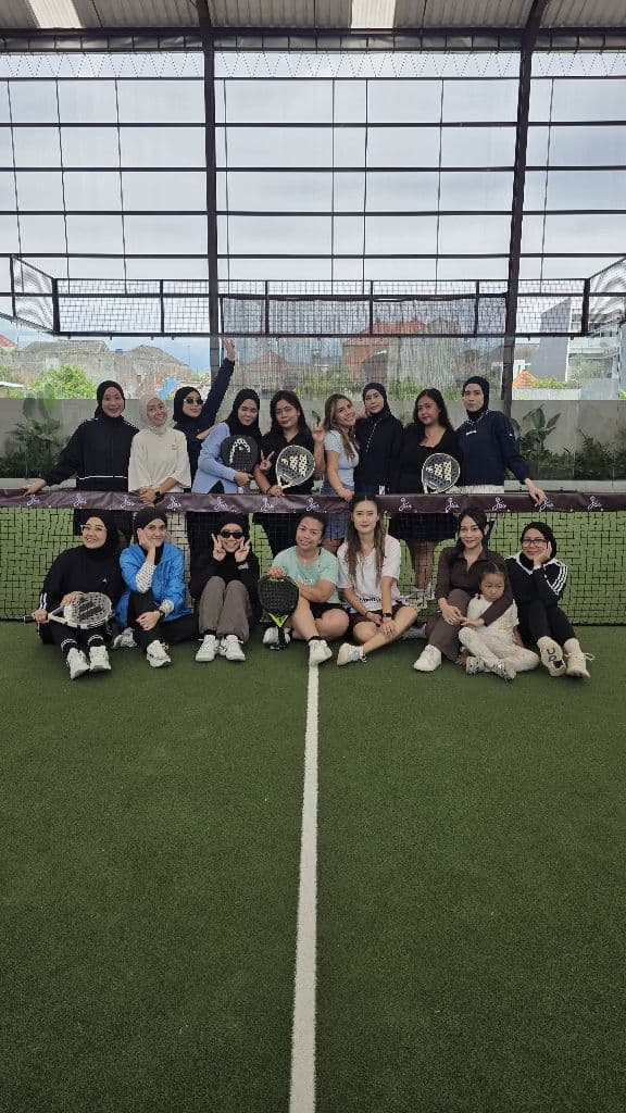 SMASH Racquet Club media 1