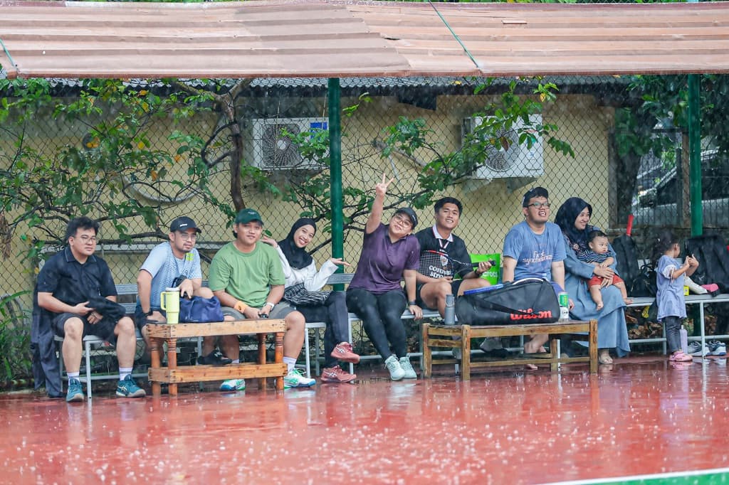 Grasshoppers Tennis Club media 2