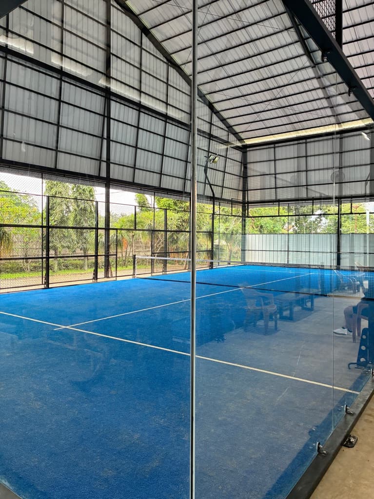 Moms & Pops Padel media 2