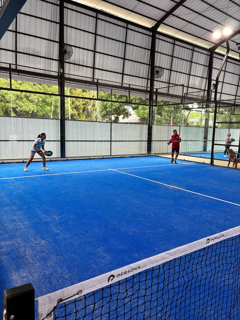 Moms & Pops Padel media 4