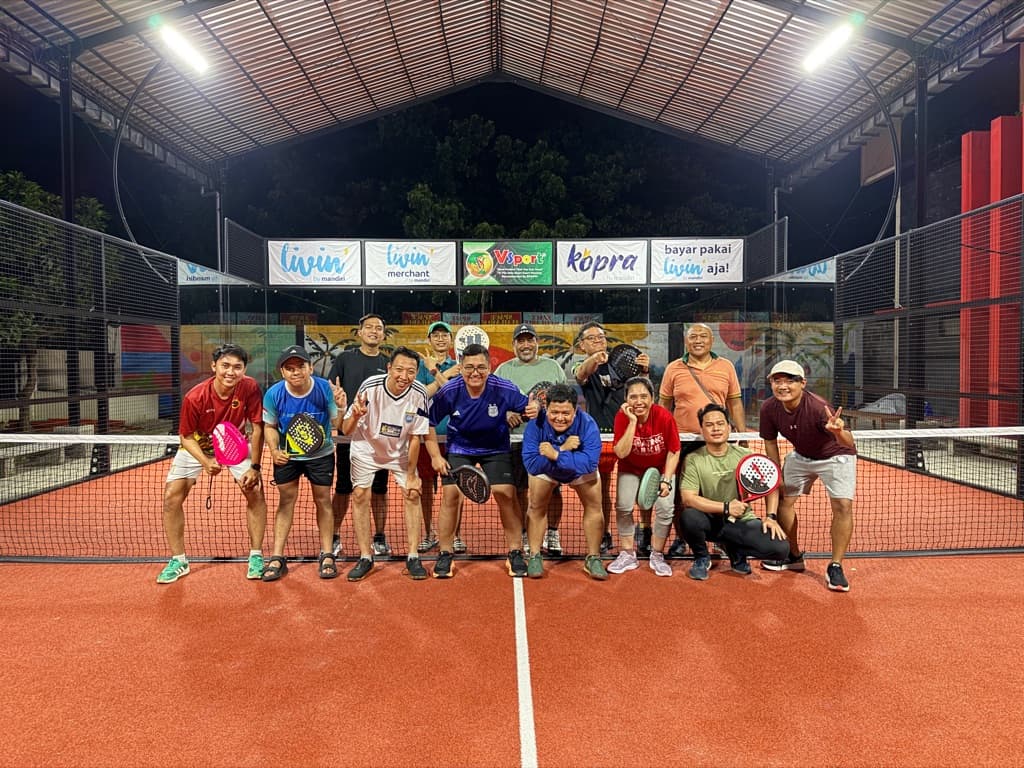 Padel Poop media 2