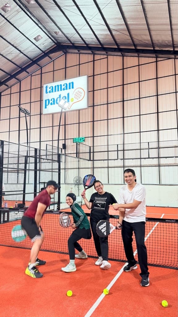 padeLINA GEBOY media 6