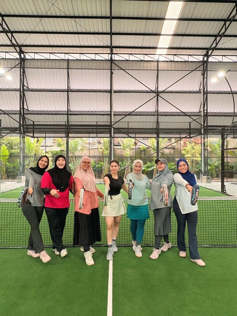The Oops Padel media 2